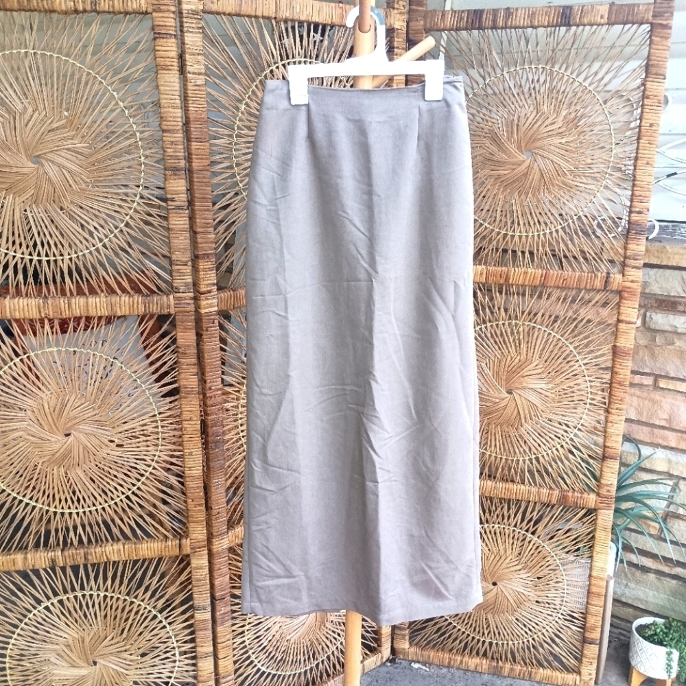 Vintage Guess Elegant Tan Women's Skirt_9